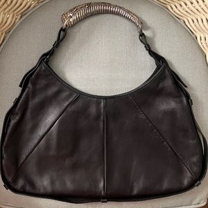 Yves Saint Laurent Black leather Handbag